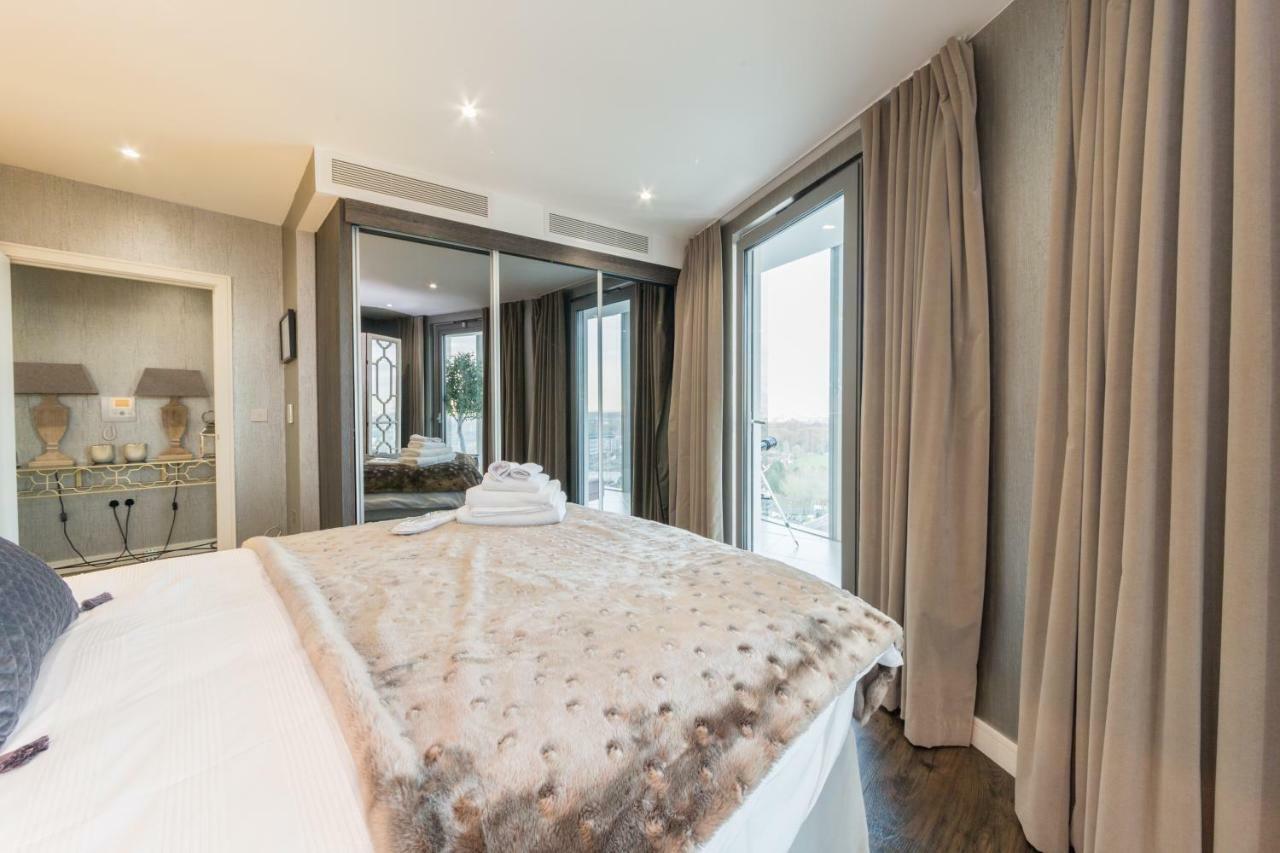 Kew Eye Apartments Brentford London Esterno foto
